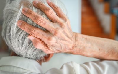 What to Do If Your Senior Loved One Falls and Hits Their Head
