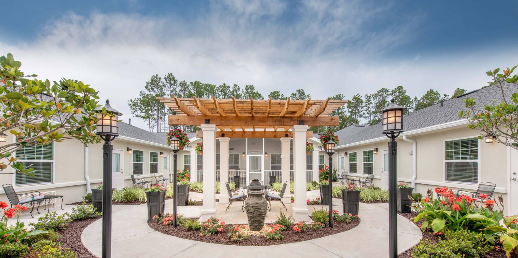StJohns-BentonHouse-2 Award-Winning Senior Living for Couples in Florence